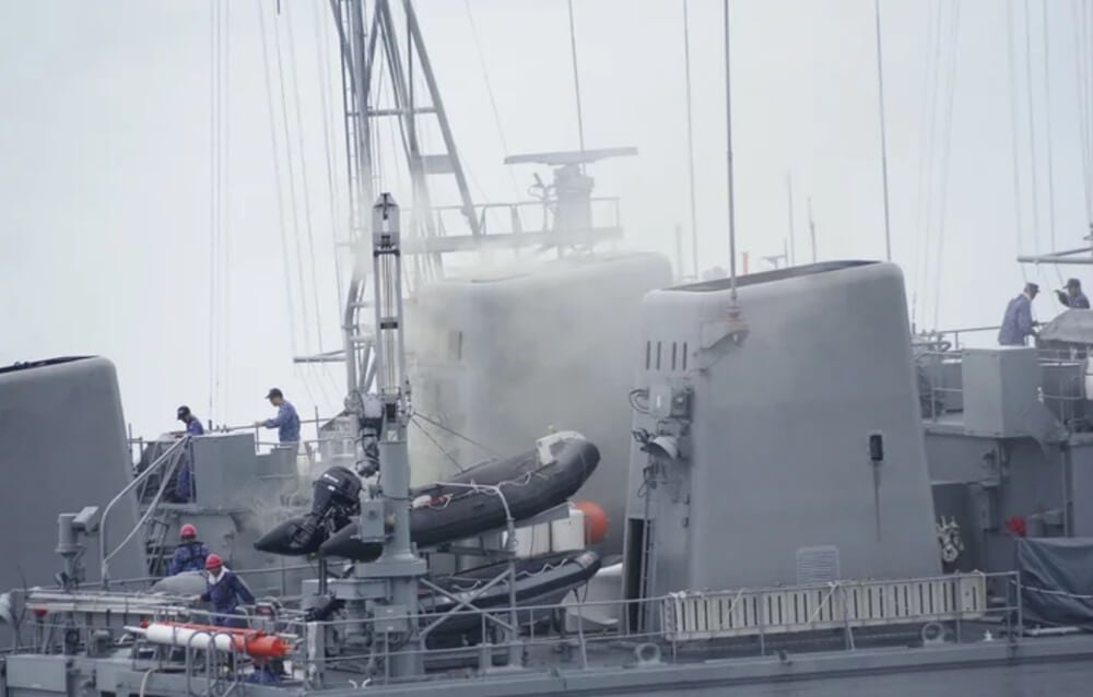 https://mariner.news/wp-content/uploads/2024/11/1731328961_119_Minesweeper-Burns-and-Capsizes-Off-Japan.jpg