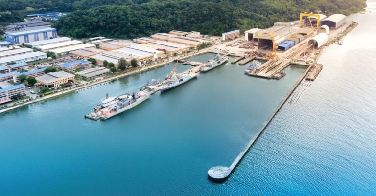 Lumut Naval Shipyard (LUNAS) has won for Innovative Dredging Solutions
