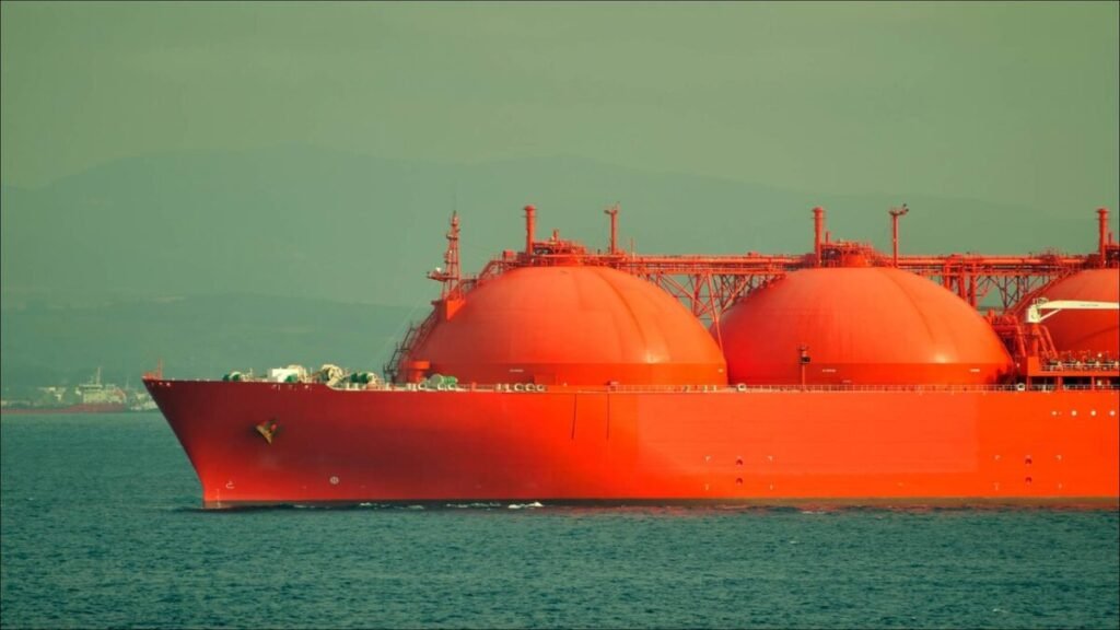 Egypt: LNG Fueling Station Powers Suez Canal Green Shipping
