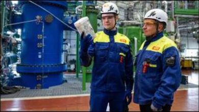 Logos of Sumitomo SHI FW and VTT, collaborating on sustainable marine fuels technology.