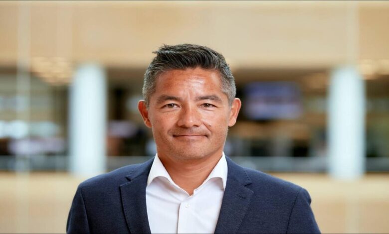 Lauritzen Bulkers CEO Martin Sato in a professional portrait.