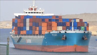 The container ship Yongyi sails, symbolizing global maritime shipping facing Middle East risks.