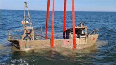 The fishing vessel Nicola Faith wreck being recovered for marine investigation training.