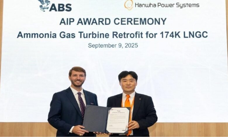 Hanwha Ocean LNG carrier ship sailing at sea for ammonia retrofit.
