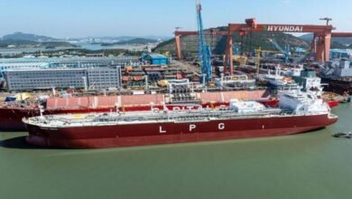Nakilat's new dual-fuel LPG/ammonia carrier, Energy North, sailing on the water.