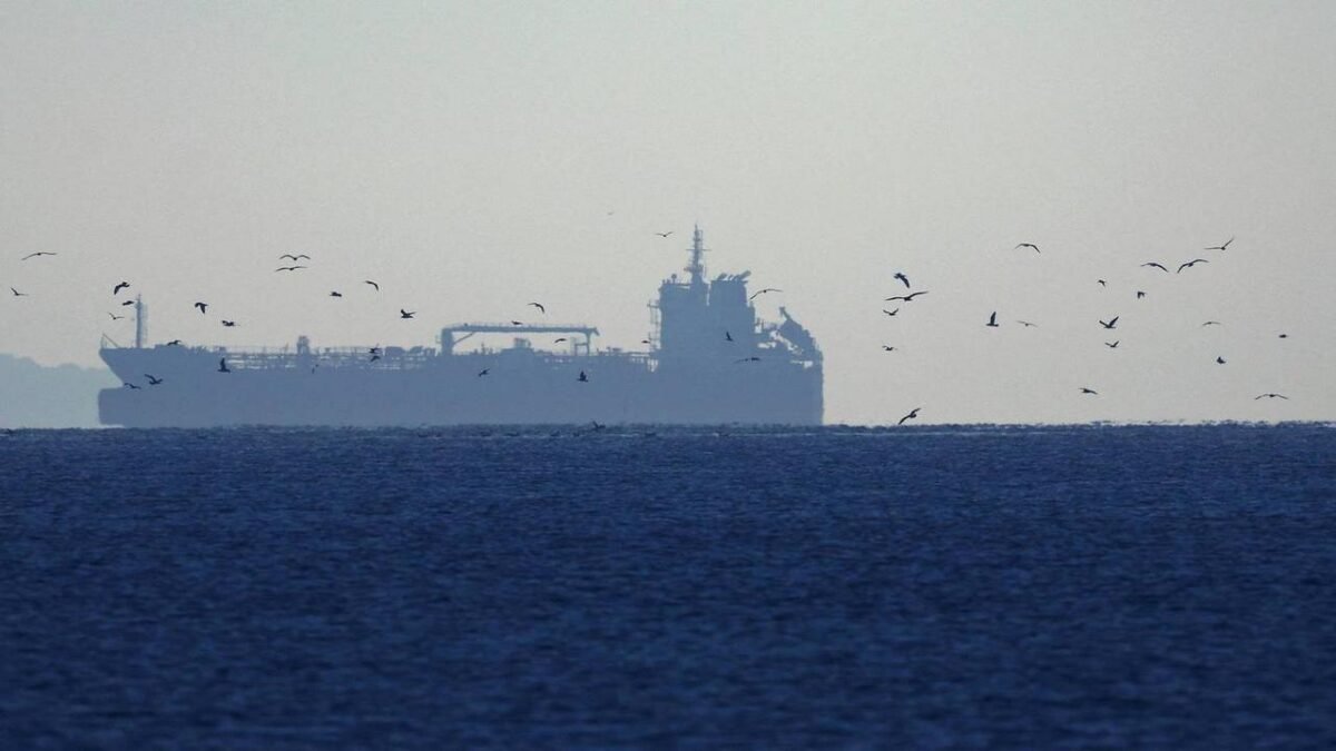 EU-Sanctioned Tanker Carrying Russian Diesel Heads to US