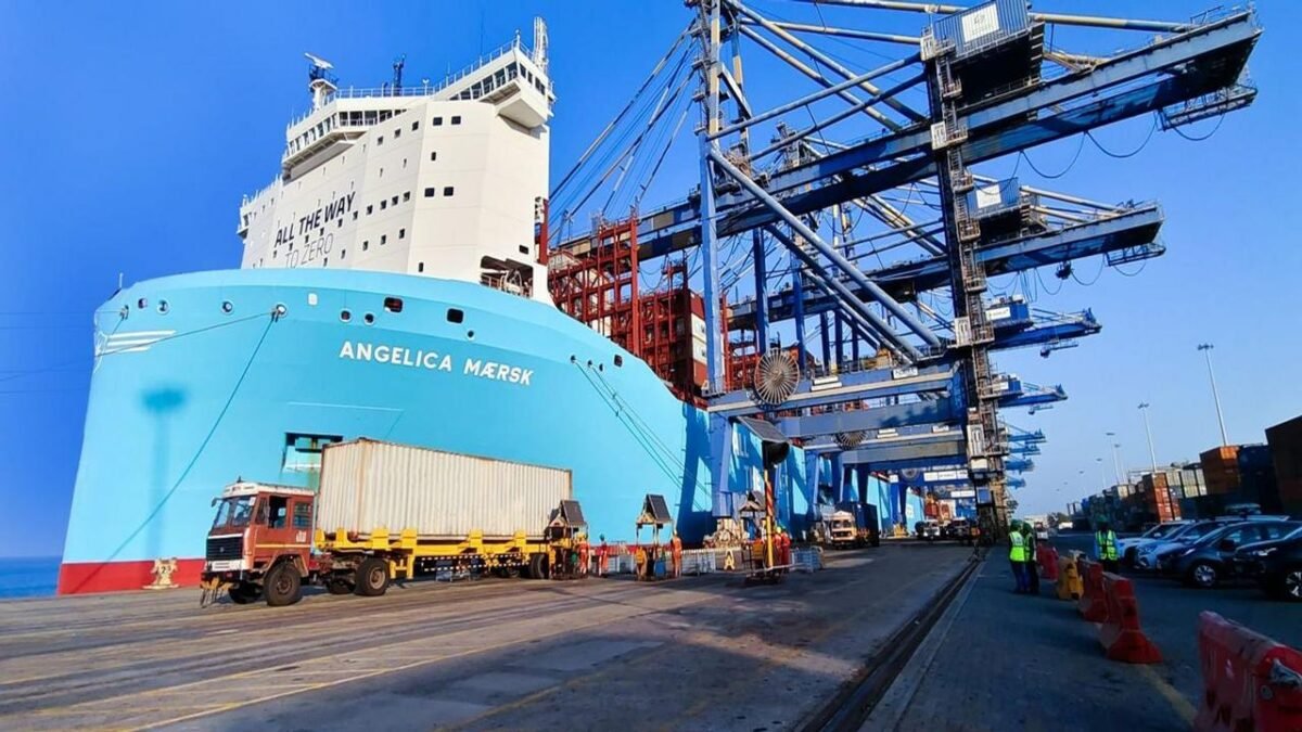 India Plans to Quadruple Port and Terminal Capacity
