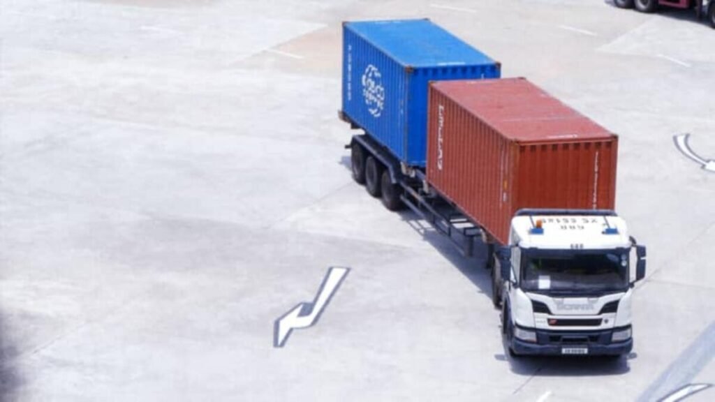 Singapore’s New AI Ship Registry Cuts Processing to Minutes